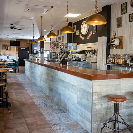 Hostal El Trillero อัลกาญิซ ภายนอก รูปภาพ