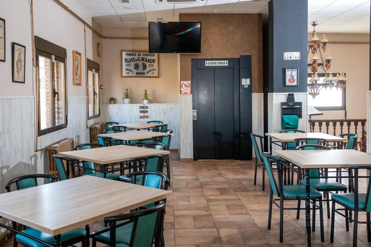 Hostal El Trillero อัลกาญิซ ภายนอก รูปภาพ